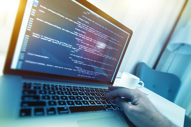 建站用國外空間好還是國內(nèi)空間好？